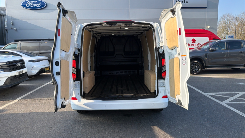 Ford Transit Custom 320 L2 Diesel Fwd 2.0 EcoBlue 136ps H1 Van Limited